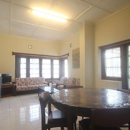 Hotel Villa Rawa Pening Pratama By Aparian Bandungan Extérieur photo