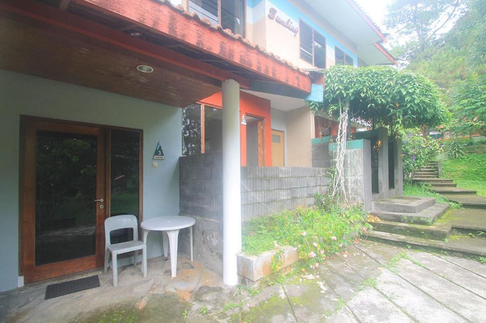 Hotel Villa Rawa Pening Pratama By Aparian Bandungan Extérieur photo